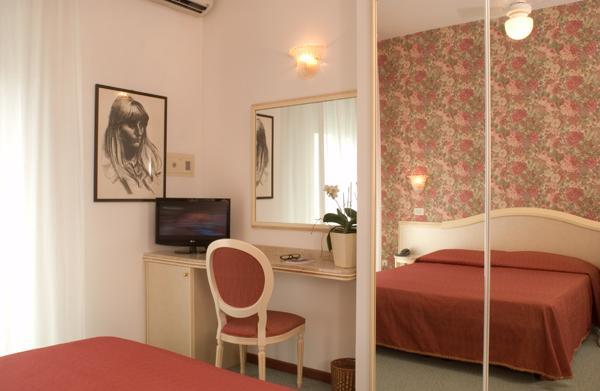 Hotel Igea Spiaggia Bellaria-Igea Marina Exterior photo